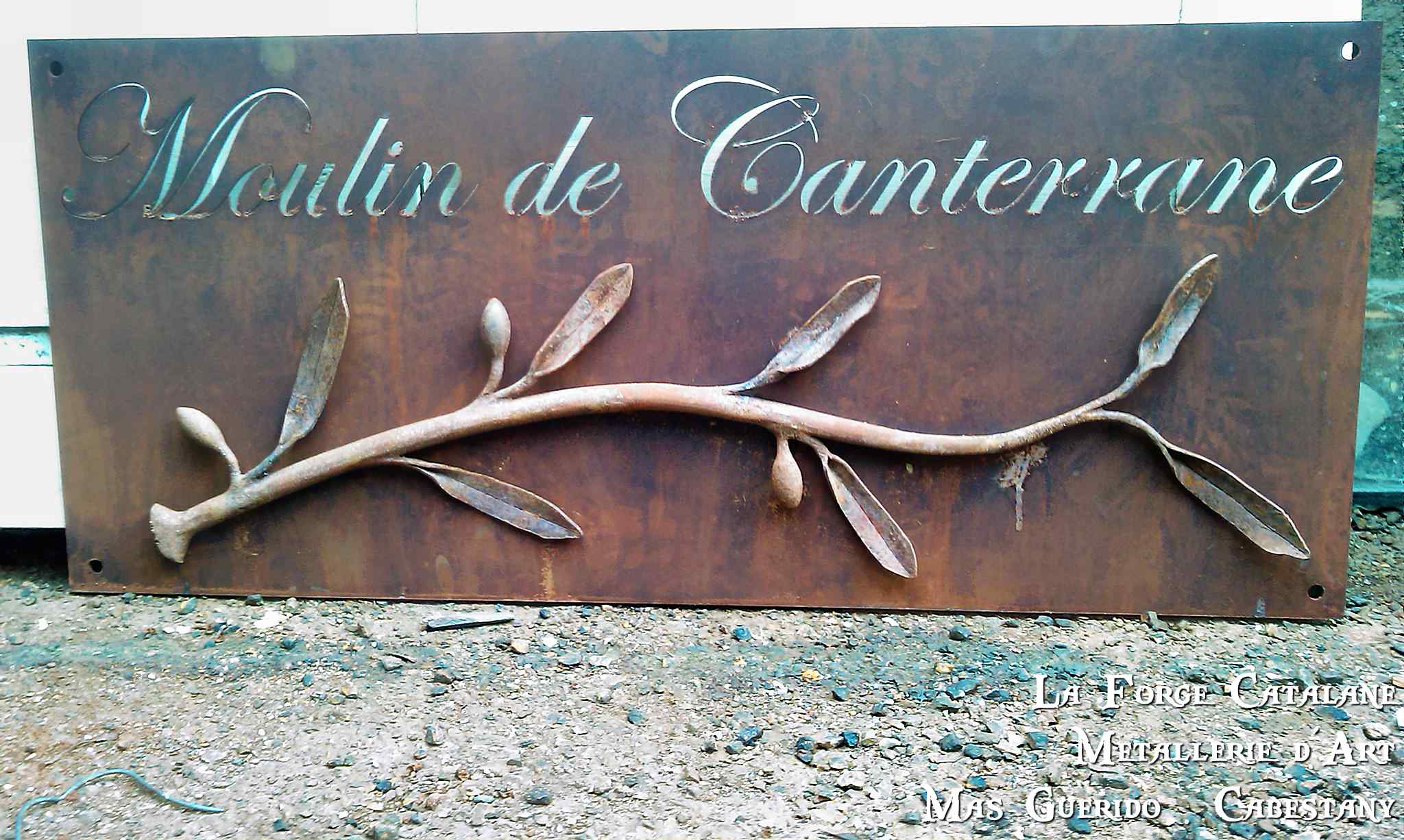 enseigne domaine canteranne thuir forge catalane.jpg